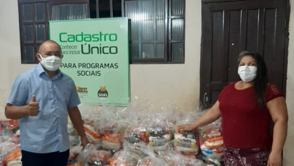 Santa Terezinha do Tocantins recebe doação de cestas básicas